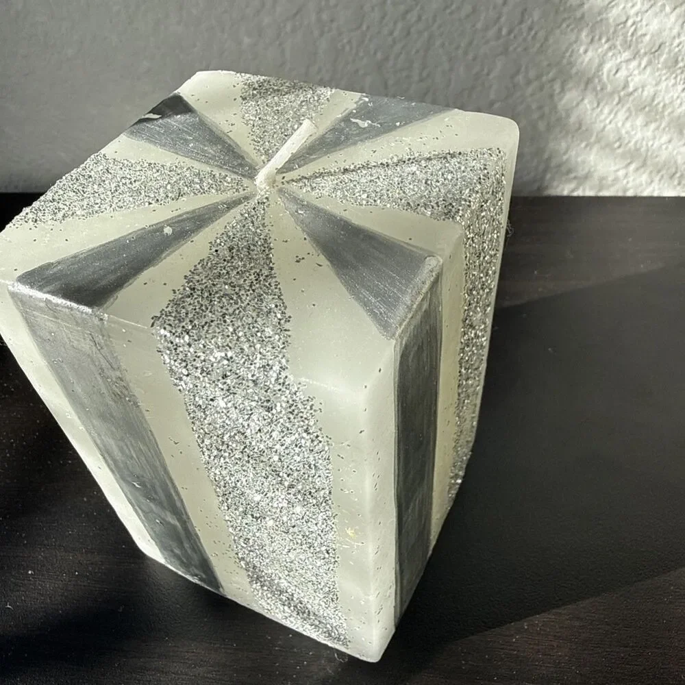 Modern decoration stripes glitter decorated  Candle